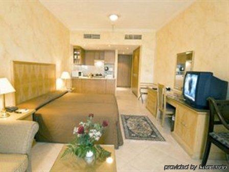 Ramee Hotel Apartments Dubai Oda fotoğraf